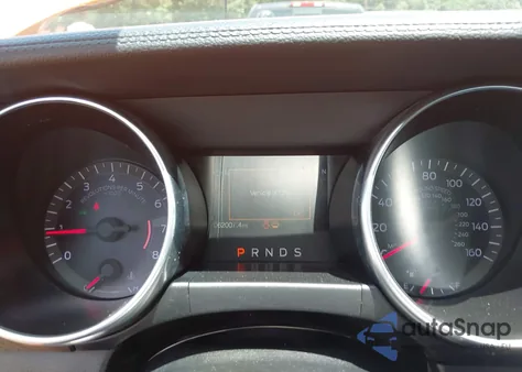 2021 Ford Mustang Ecoboost Fastback/Ecoboost Premium Fastback z USA, uszkodzony, nr VIN 1FA6P8TH9M5126197